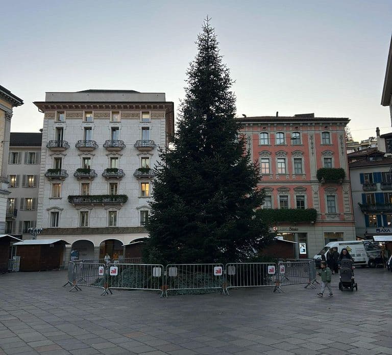 Lugano: piesza wycieczka wśród świątecznych świateł