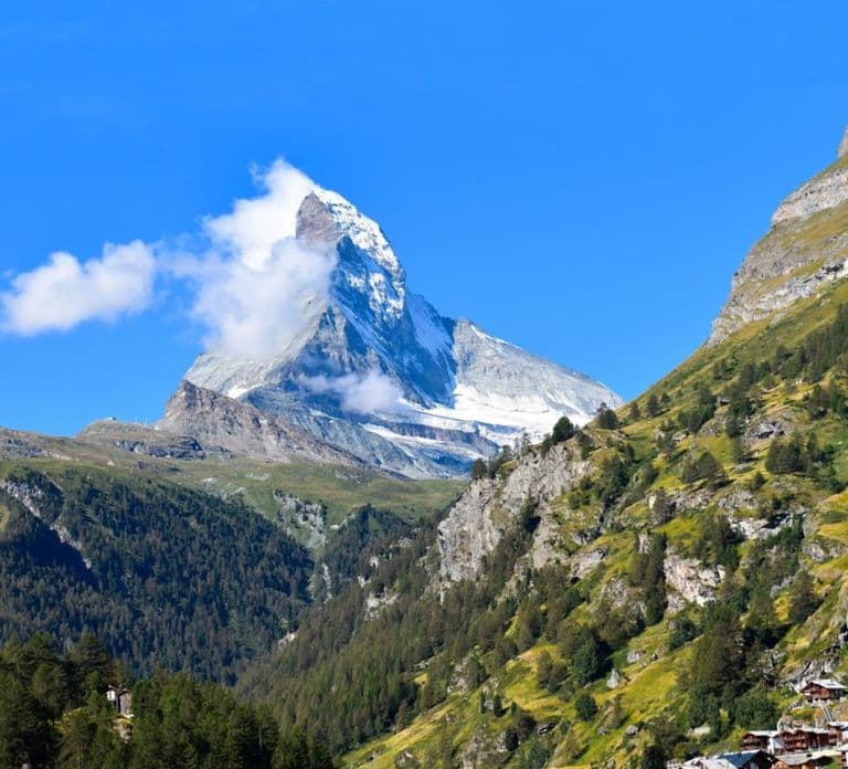 Majestic Hiking Private Tour in Zermatt with pick up