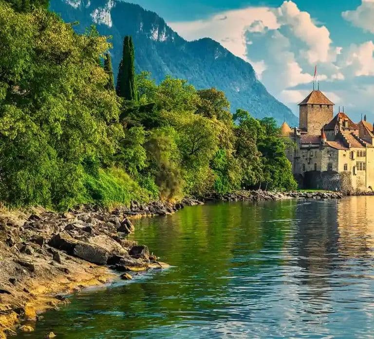 Montreux Sightseeing Walking Tour