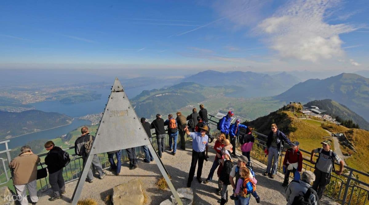 Mount Stanserhorn Tour with CabriO Open Top Cable Car (Zurich Departure)