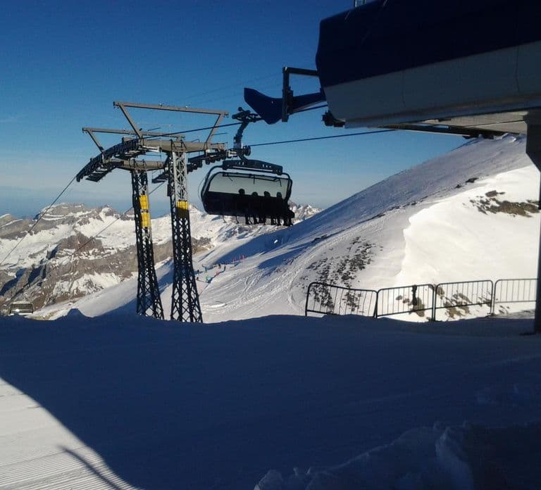 Gita privata di un giorno al Mount Titlis Glacier World da Basilea