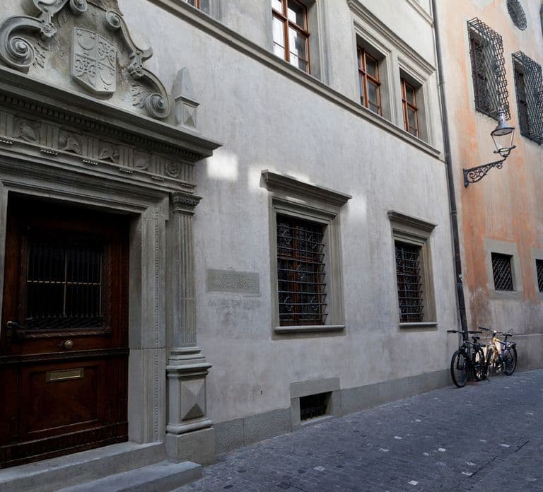 Private Medieval Walk in the Historic Centre of Lucerne