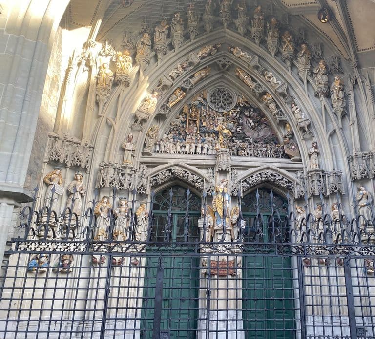 Self-Guided Audio City Tour in Bern