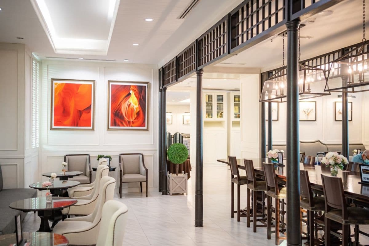 The Coral Lounge at Bangkok Don Mueang International Airport