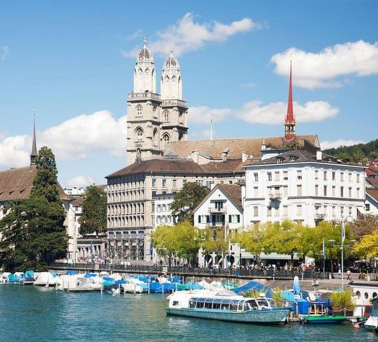 Zurich: 2 uur durende VIP-stadstour per privéauto