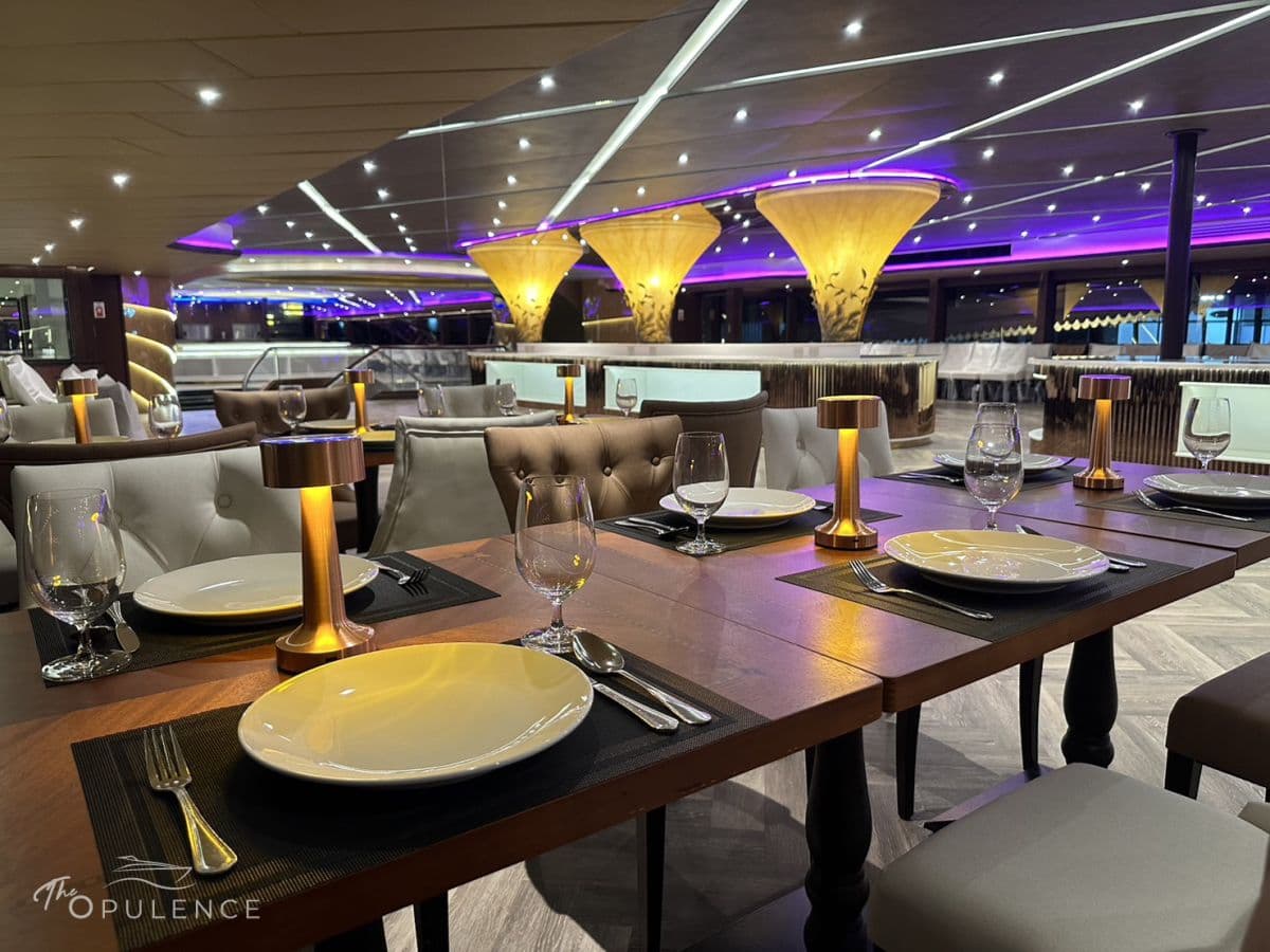 The Opulence Luxury Chao Phraya Dinner Cruise