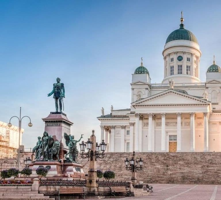 Helsinki : Highlights Walking Tour
