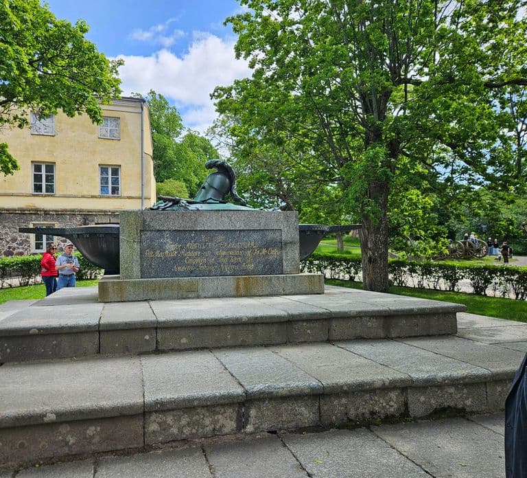 Helsinki & Suomenlinna: Tour delle attrazioni della città con giro in traghetto