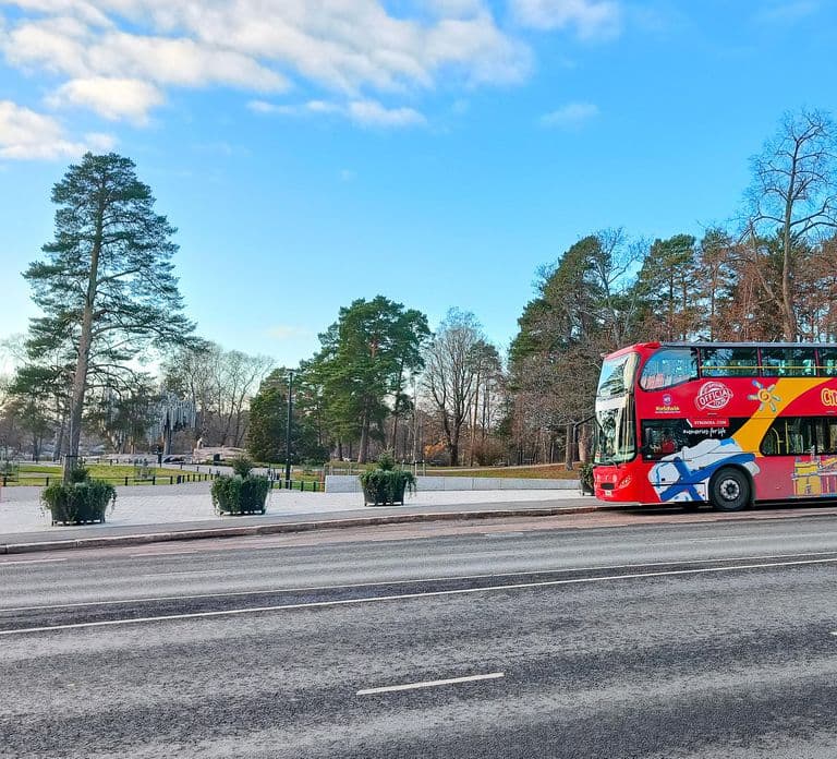 Helsinki: Bus Tour with Audio Guide