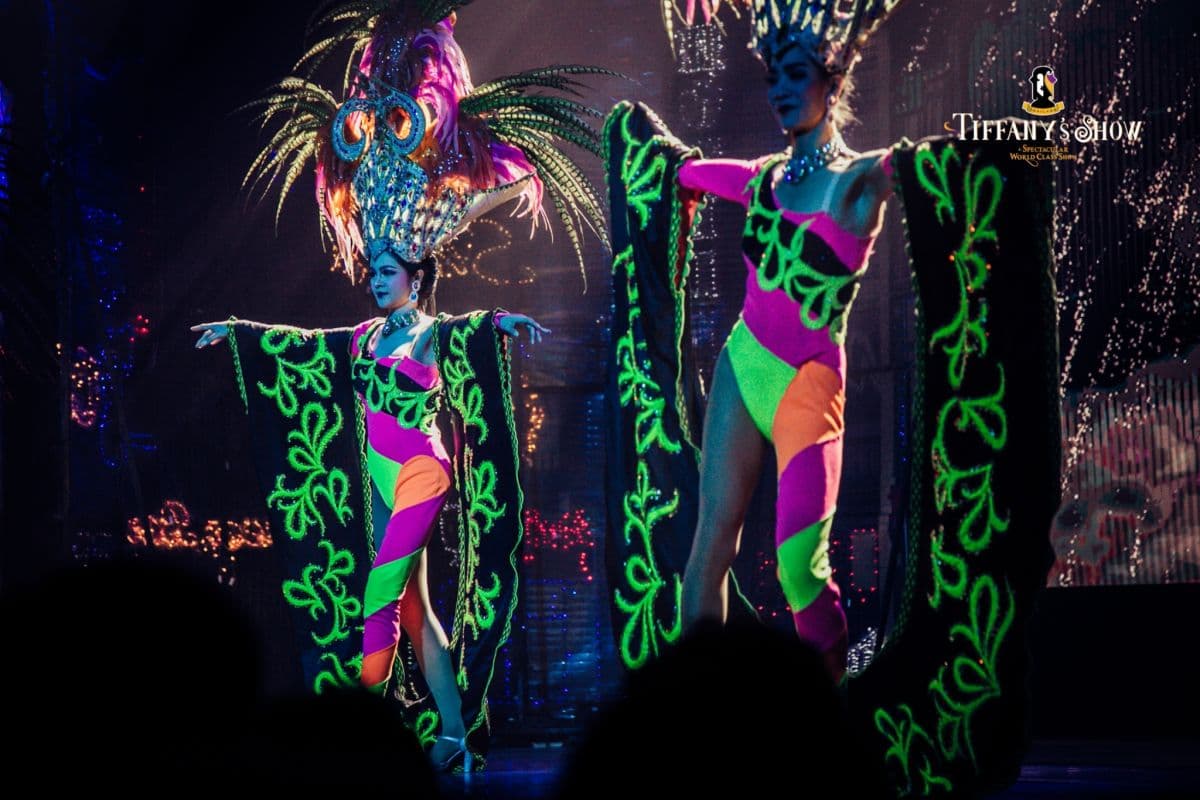 Tiffany Show Pattaya - Foreigner Include Join Transfer