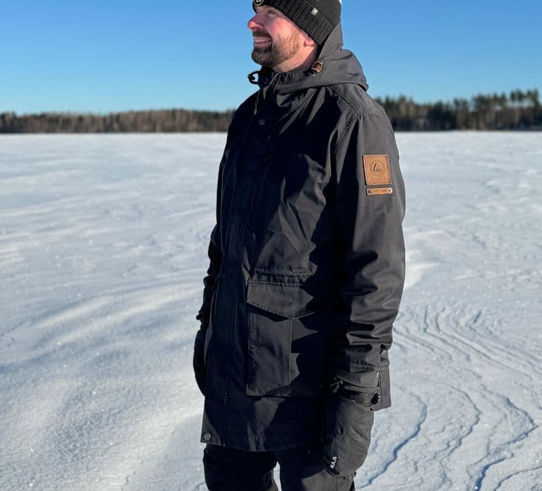 Jyvaskyla: Ijsvissen met een Finse gids