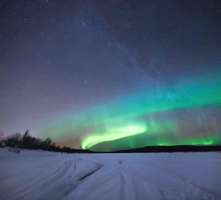Levi: Northern Lights Pro Guaranteed - Unlimited Distance