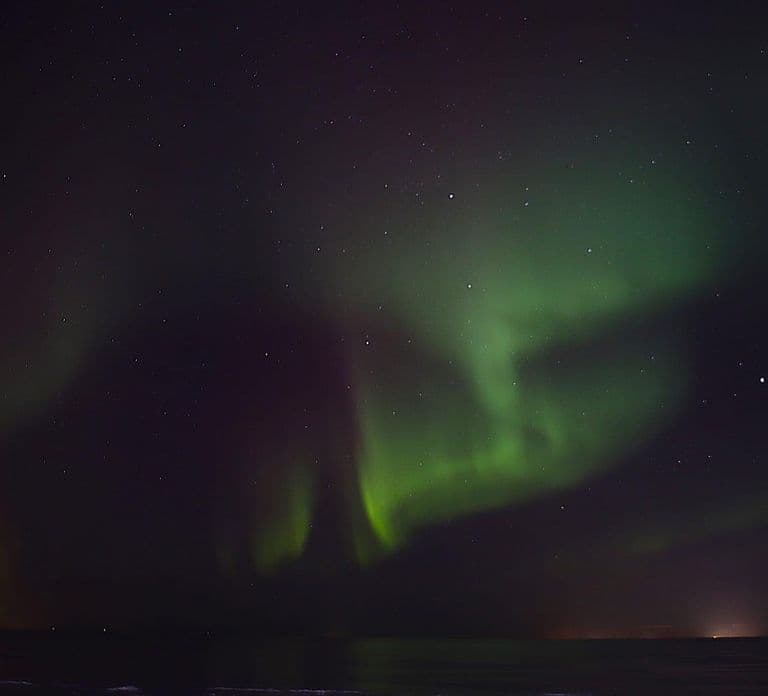 Oulu: Autumn Aurora Tour with Open Fire