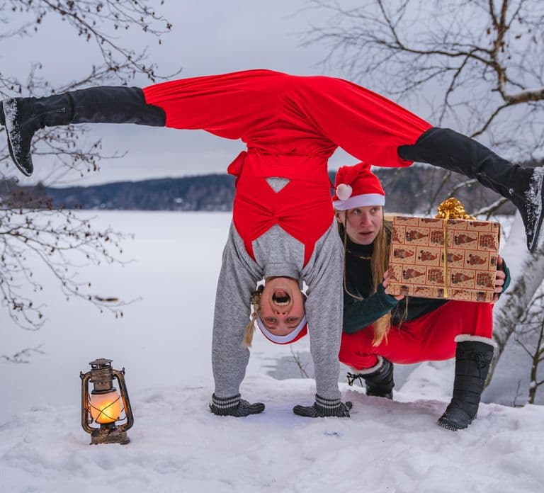 Rovaniemi Insider: Night train in Winter Forest