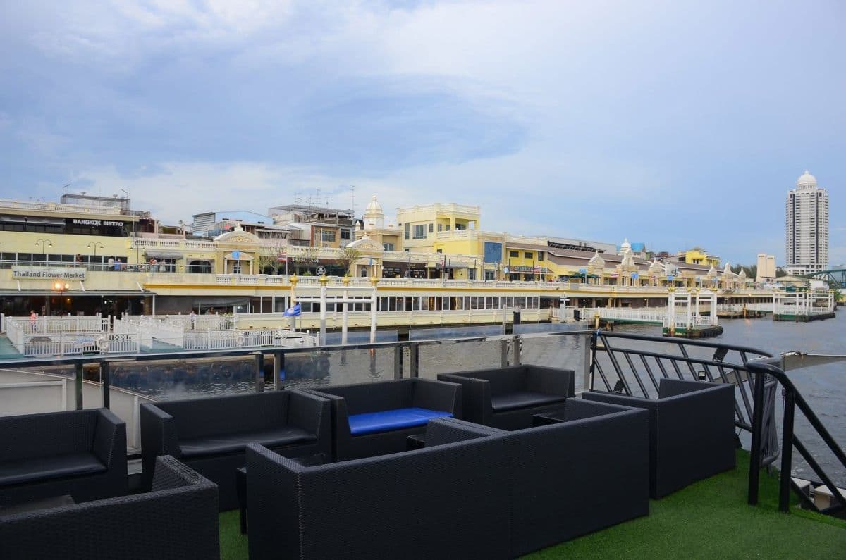 Yodsiam Party Boat a Bangkok