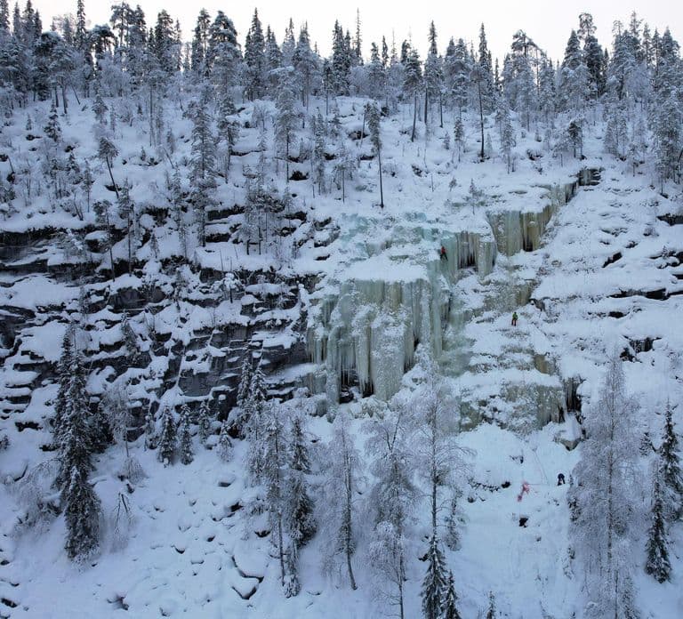 Rovaniemi: Bevroren watervallen in Korouoma Canyon met gids