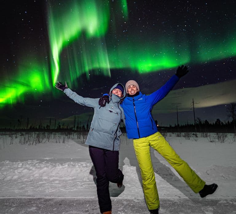 Rovaniemi: Caccia all'Aurora garantita con guide locali e foto