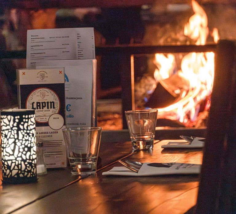 Rovaniemi: Ice sculpting, Sauna, Jacuzzi, Dinner & Transfers