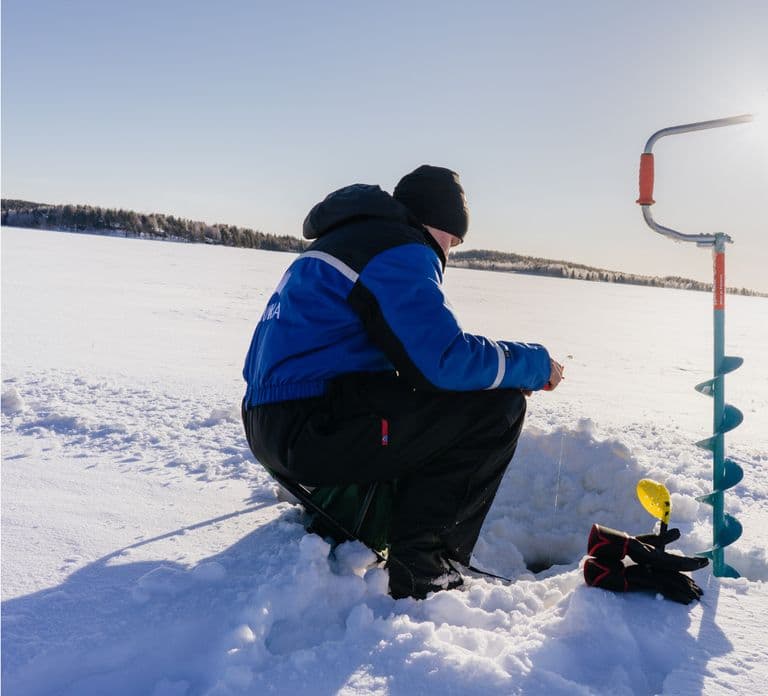Rovaniemi: Ice-Fishing like a Finn