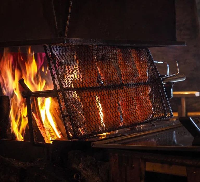 Rovaniemi: BBQ di salmone in Kota e fotografia dell'Aurora Boreale