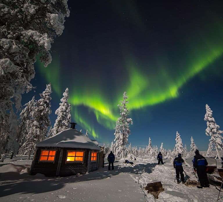Rovaniemi: Sauna privada junto al lago con Aurora Borealis