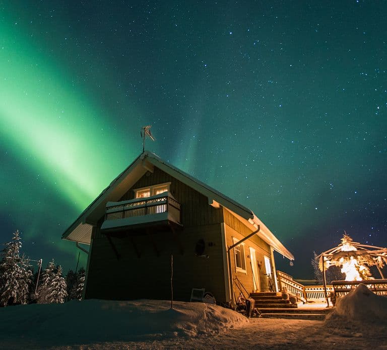 Rovaniemi: Sauna privada junto al lago con Aurora Borealis