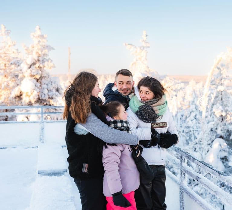 Rovaniemi: Private Photoshoot & Film in Lapland Nature