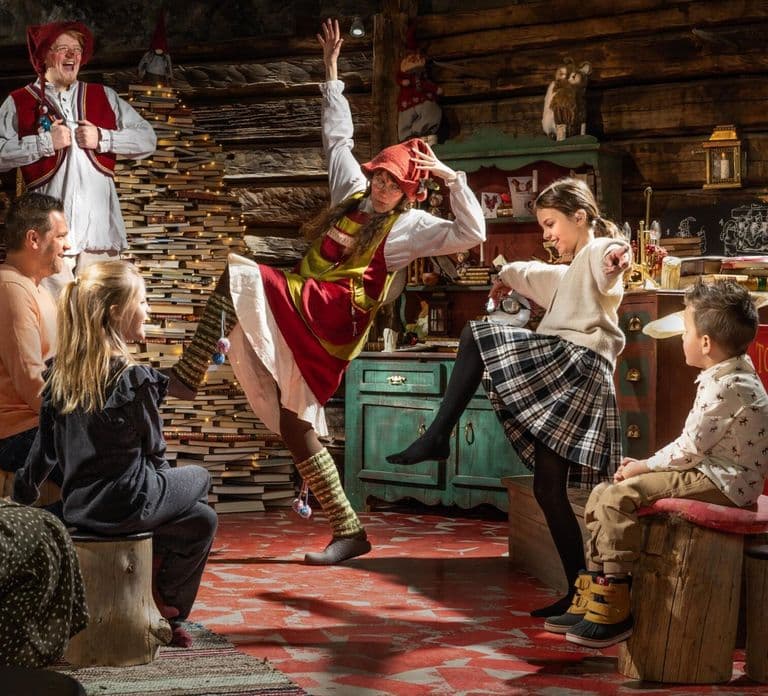 Rovaniemi: Santa Park Visit with transfer from your hotel