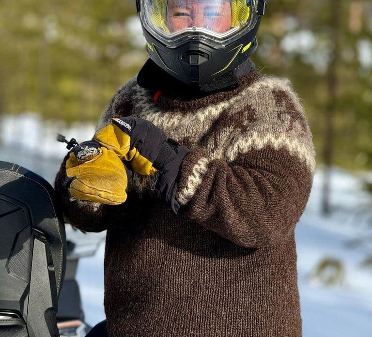 Rovaniemi: Snowmobile Sleigh Ride with Campfire Coffee