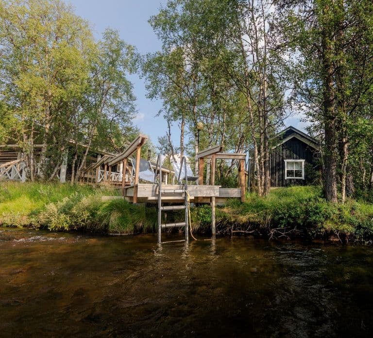 Saariselkä: Experiência de Sauna no Rio em Muotka