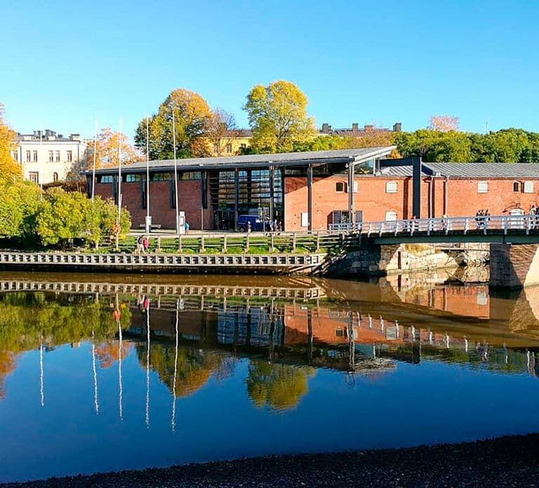 Suomenlinna: Passeio a pé guiado com um guia autorizado