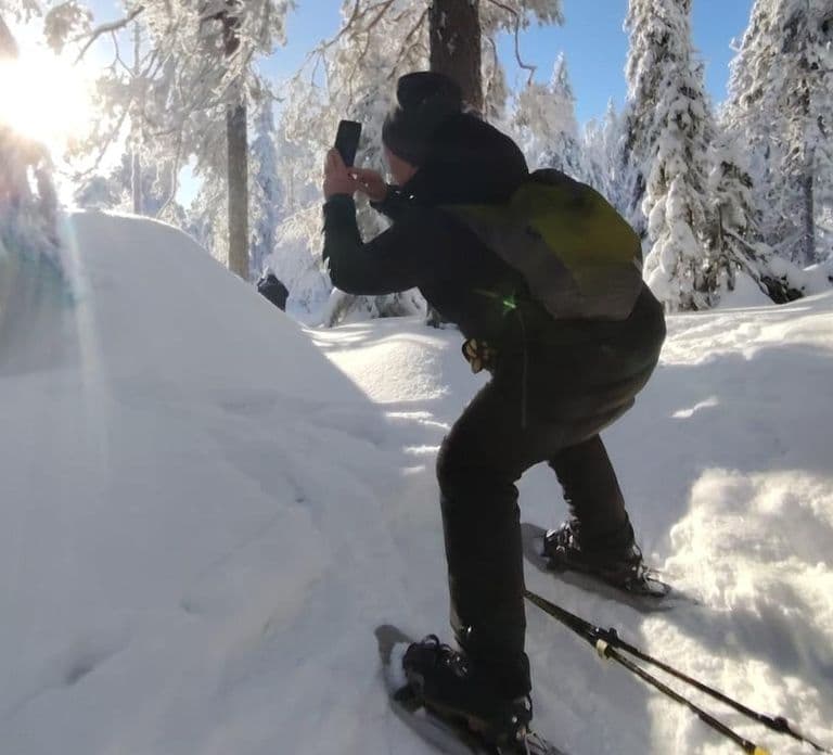 Vuokatti: Schneeschuh-Abenteuer im Wald