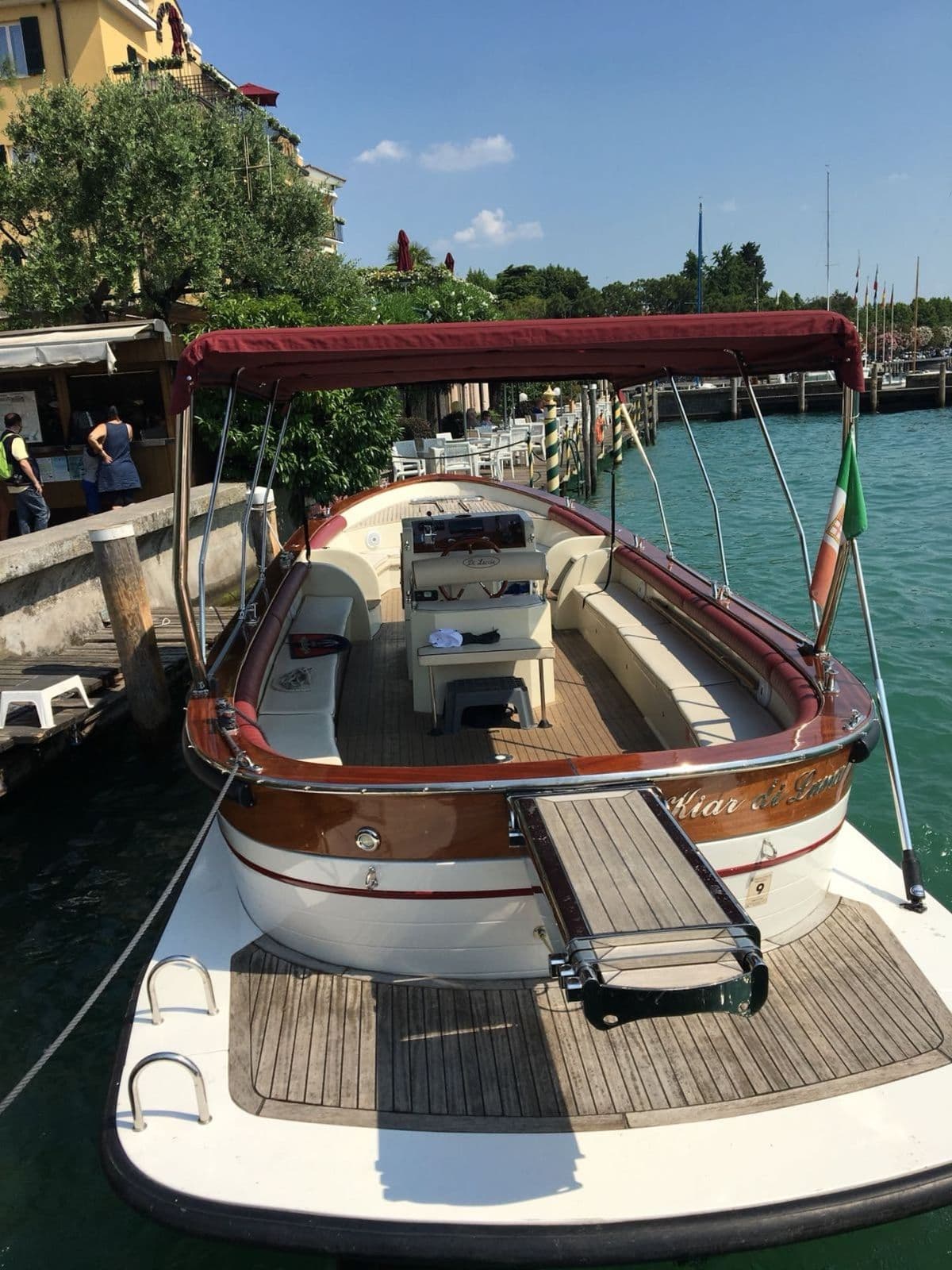Passeio de Barco em Sirmione