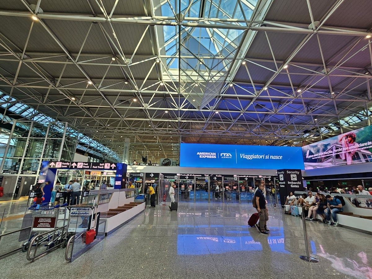 Lotnisko Fiumicino (FCO) – Bilet kolejowy w jedną stronę ze stacji Rome Termini na lotnisko Fiumicino [Natychmiastowa rezerwacja/Szybko i wygodnie] Bilety na transport