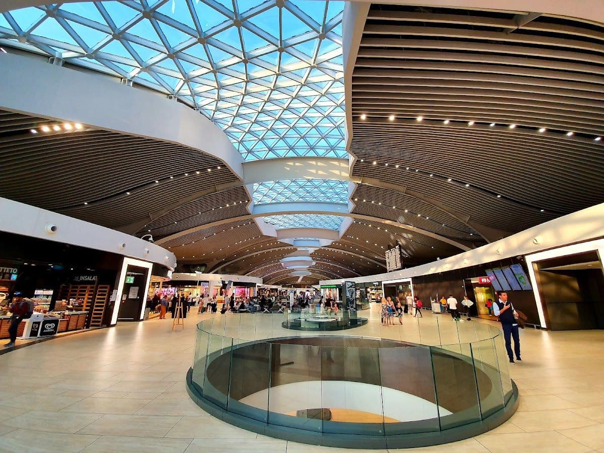 Fiumicino Airport (FCO) - One-way train from Rome Termini Station to Fiumicino Airport [Instant booking/Fast & convenient] Transport Passes
