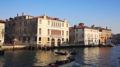 Gondola Serenade: Romance on Venetian Waters Private Day Tours