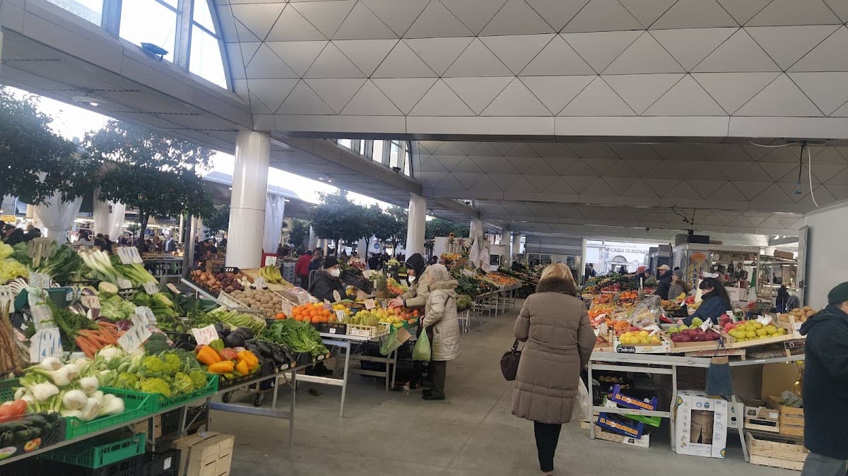 La Spezia Market Tour and Ligurian Cuisine Cooking Class