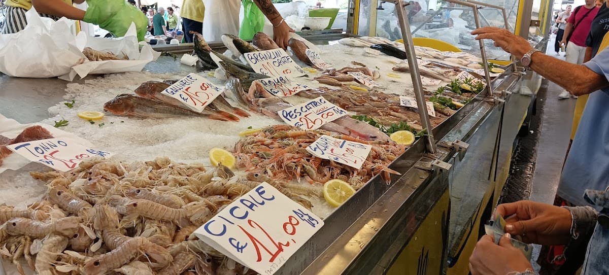 La Spezia Market Tour and Ligurian Cuisine Cooking Class