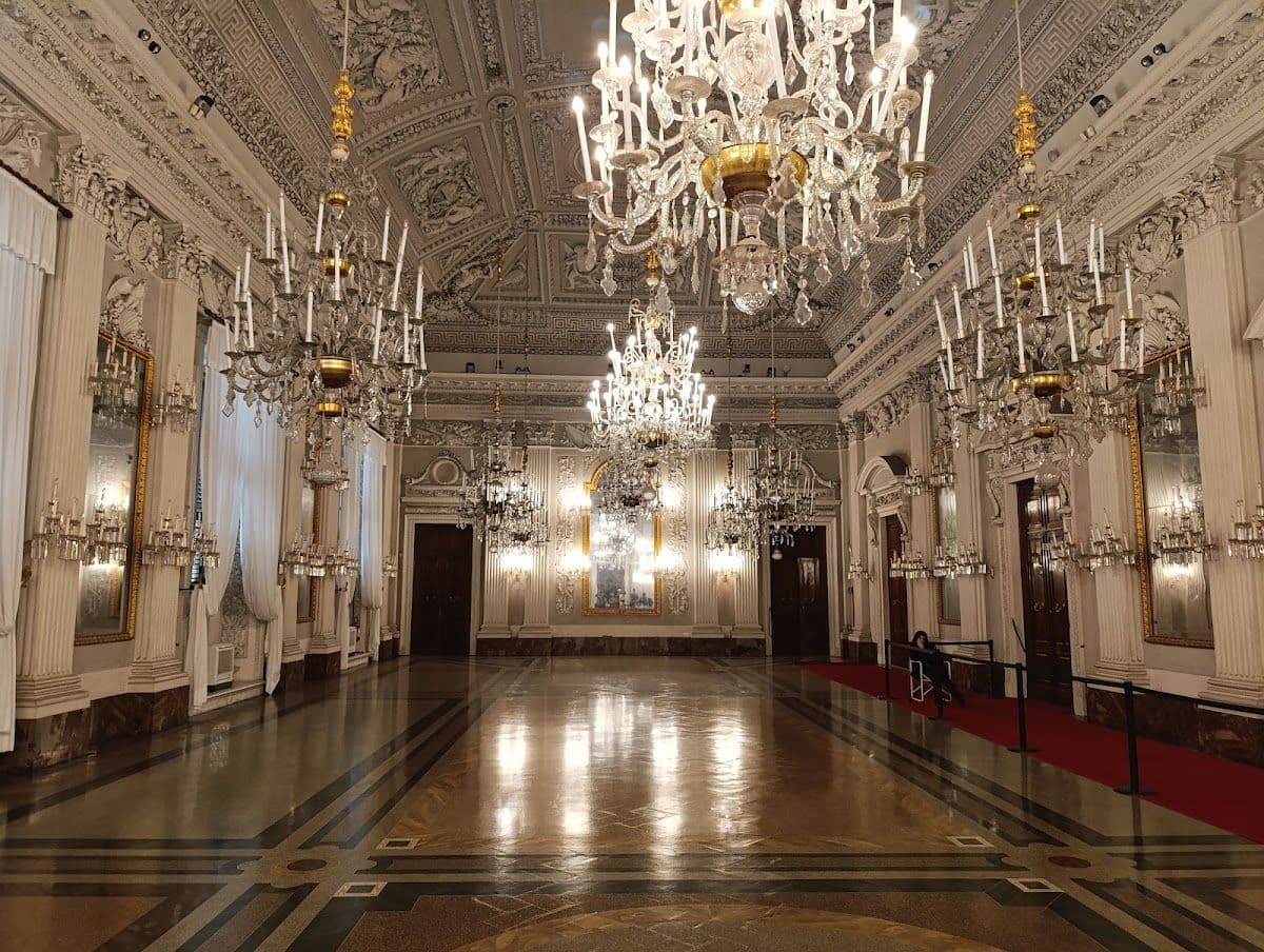 Palazzo Pitti & Palatine Gallery: Skip The Line