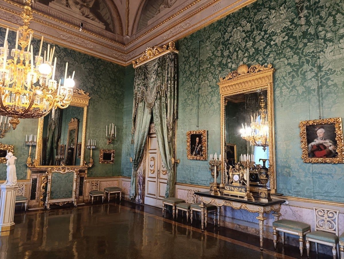 Palazzo Pitti & Palatine Gallery: Skip The Line