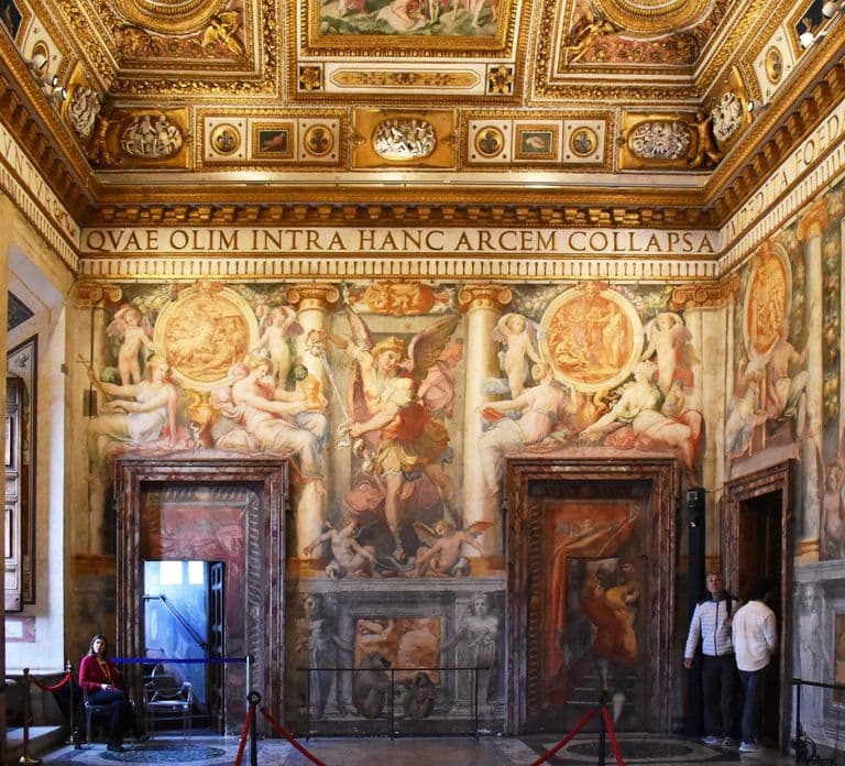 Rome: Castel Sant'Angelo Entry Ticket & Audio App