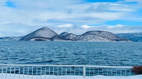 Jednodniowa wycieczka: Hokkaido Noboribetsu Jigokudani Valley + Showa Shinzan Bear Ranch + Jezioro Tōya [opcjonalny bilet wstępu w cenie] Wycieczki jednodniowe