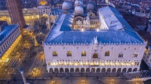Excursiones de un día a la Plaza de San Marcos + Basílica de San Marcos + Palacio Ducal + Burano + Gran Canal