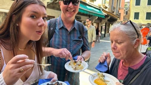 Tour de Comida de Rua em Veneza com Guia Local e Visita ao Mercado de Alimentos