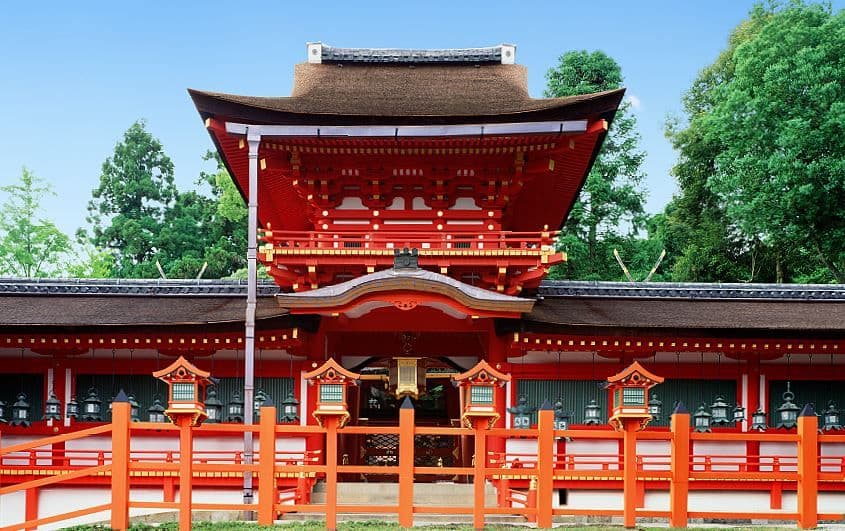 A day trip to Yoshino Mountain with its adorable deer and cherry blossoms in Nara