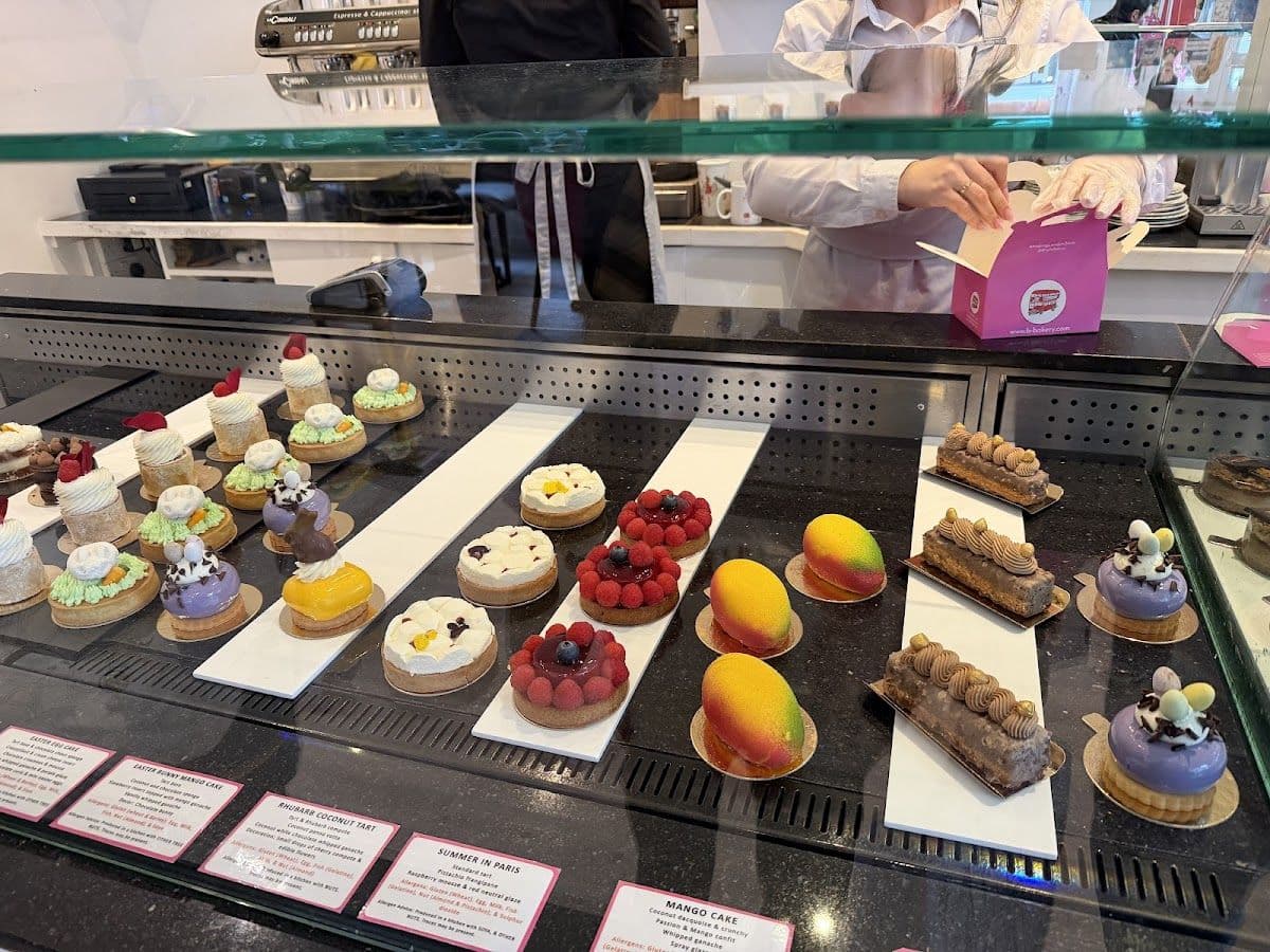 Afternoon Tea Bus Tour of London