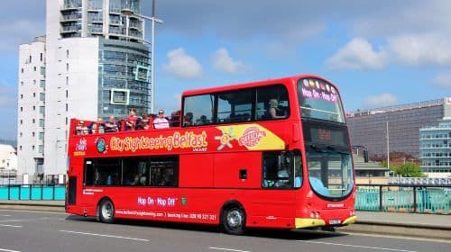 Tour di Belfast in autobus scoperto a due piani hop-on hop-off