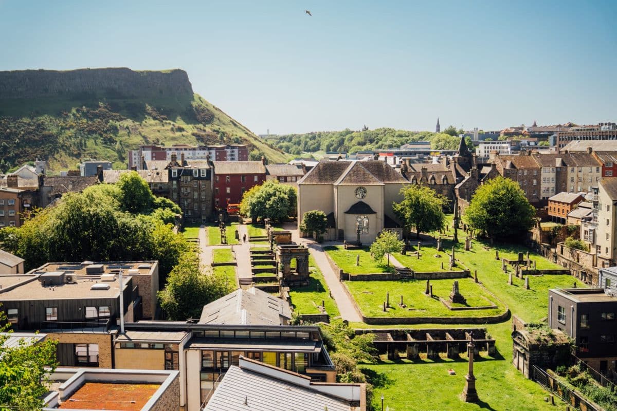 Big Bus Tours Edinburgh Hop-on, Hop-off Sightseeing Tour