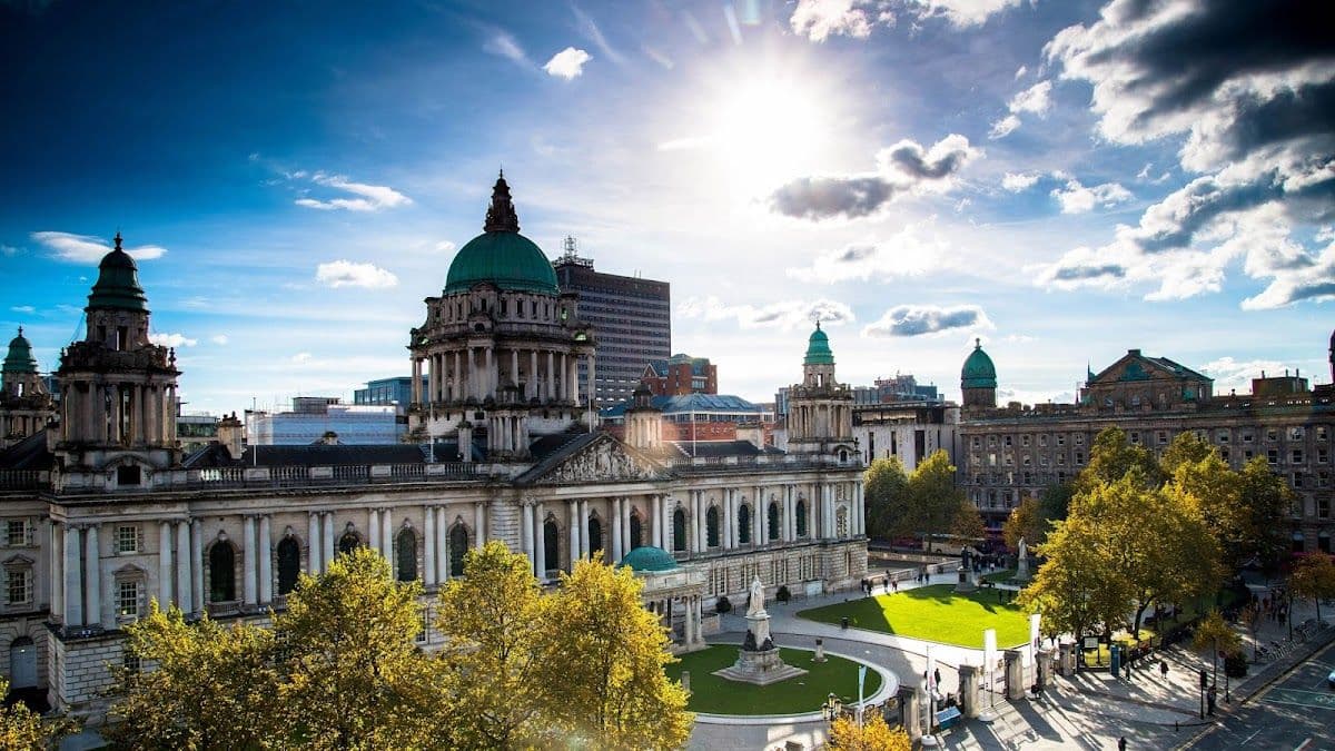 Giant's Causeway and Titanic Experience Tour from Belfast Port