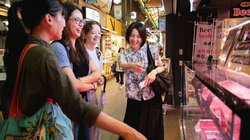 Kyoto : visite guidée de dégustation culinaire au marché de Nishiki